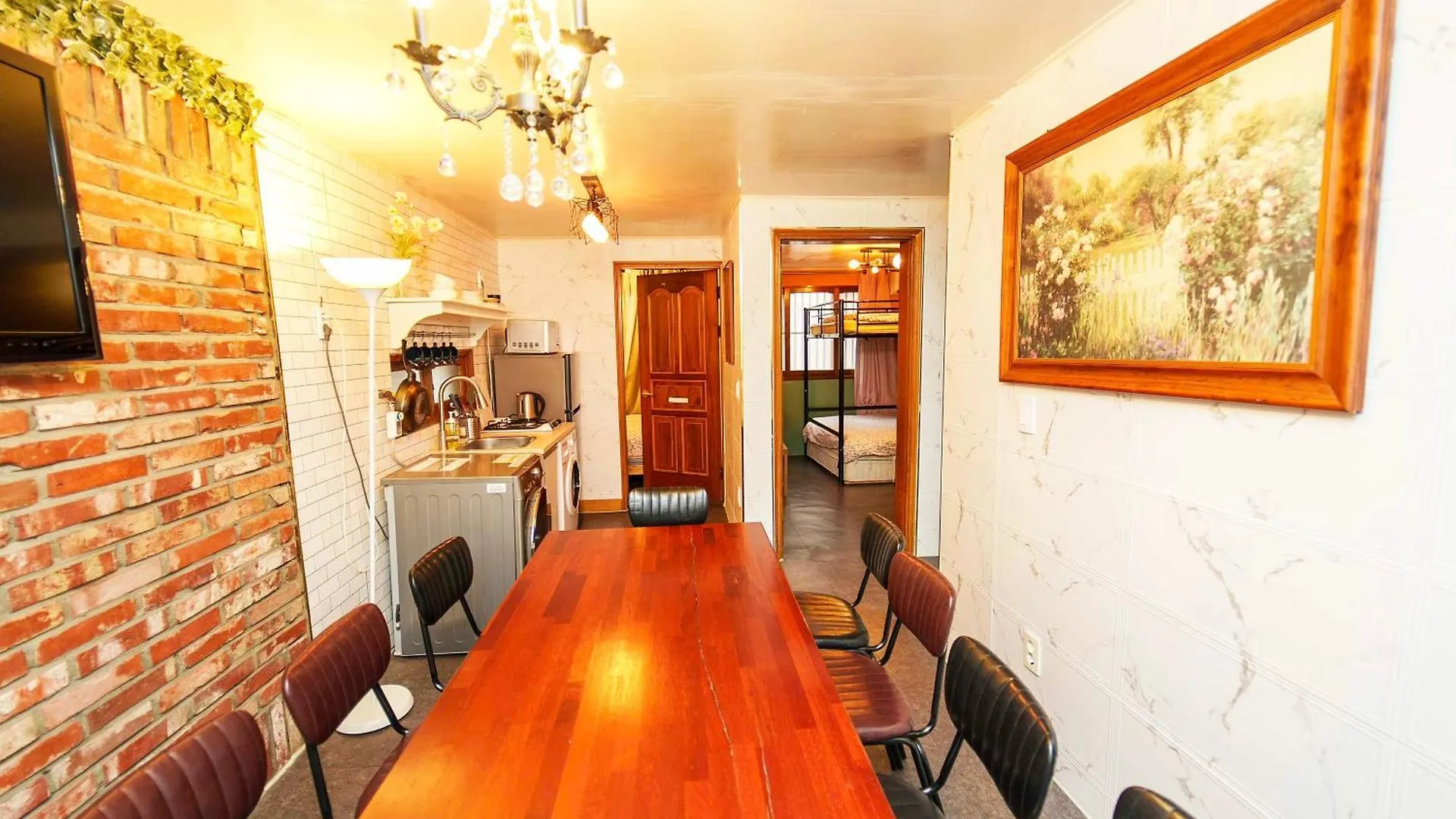 Apartment 1.Hongdae@ Cozy House 5Room.4Bath. Seoul
