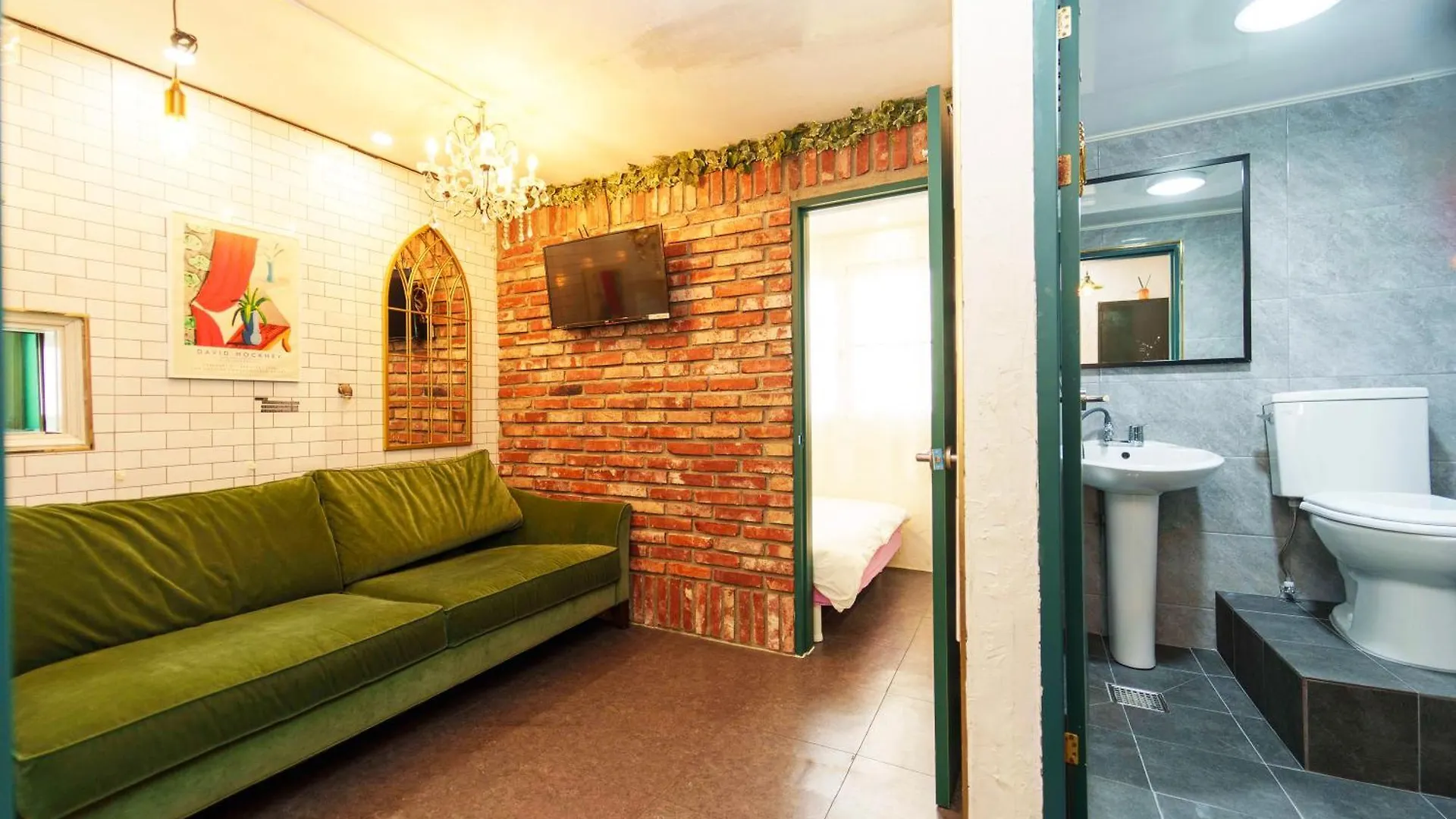 Apartman 1.Hongdae@ Cozy House 5Room.4Bath. Szöul