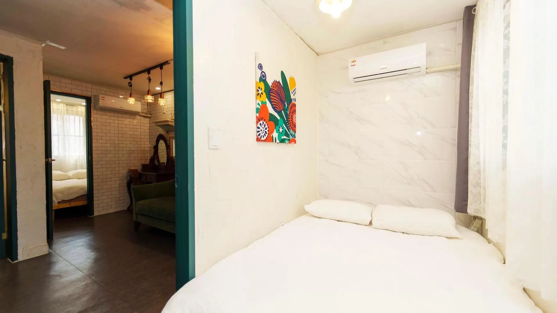 Apartman 1.Hongdae@ Cozy House 5Room.4Bath. Szöul